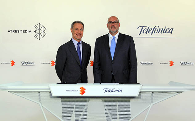 El acuerdo fue cerrado por Silvio González, consejero delegado de Atresmedia, y Emilio Gayo, presidente de Telefónica España