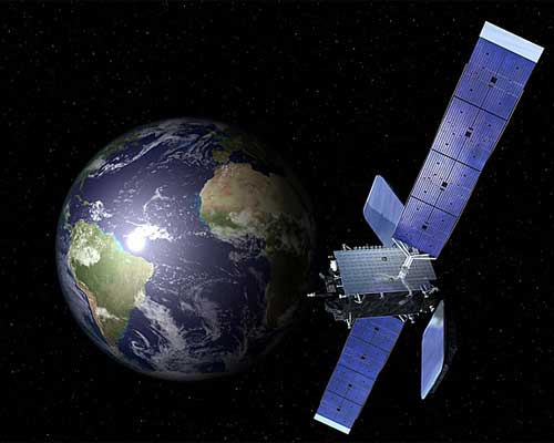 El satélite Amazonas 4A de Hispasat es pasajero junto al Astra 5B del vuelo 216 de Arianespace postergado desde diciembre pasado.