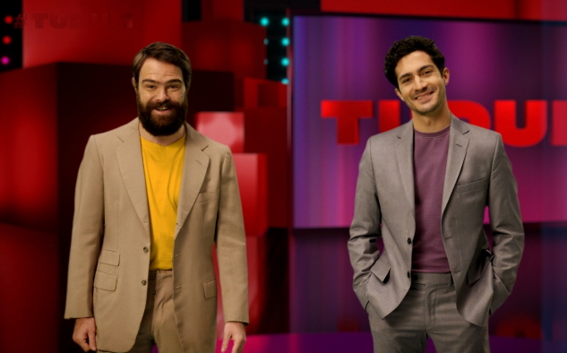 Peter Lanzani y el Chino Darín, protagonistas de El Reino. 