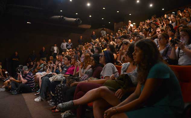 Gran asistencia tuvieron las dos conferencias dadas por el visitante británico en São Paulo y Río de Janeiro.