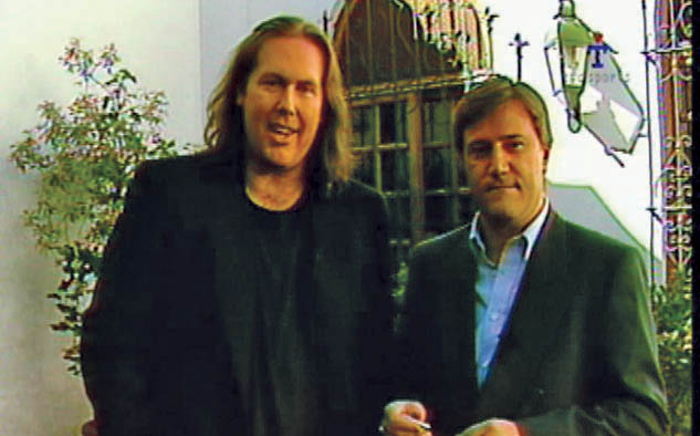 Gonzalo Bonadeo y Alejandro Fabbri, los dos periodistas presentadores del estreno del canal en 1994. Ambos continúan siendo parte de TyC Sports.