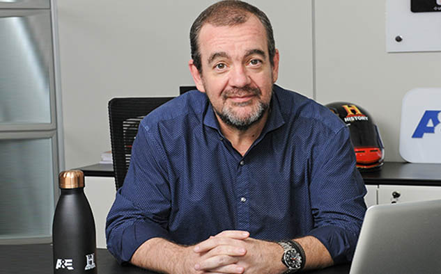 Raúl Costa Junior, gerente general de Grupo A+E Networks Brasil: "Estamos muy orgullosos de las nuevas designaciones. Forman parte del fortalecimiento de nuestra estructura comercial para mantenernos al día con lo que las marcas han experimentado desde diciembre del año pasado, con un crecimiento expresivo en audiencia y relevancia en todas las plataformas, tanto en canales como en redes sociales. La llegada de Júlio y Débora, debido a sus experiencias previas, será muy importante para acelerar este proceso