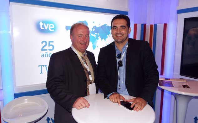 RTVE presente en el evento de Buenos Aires: Agustín Marcos Pérez, responsable de Informes y Mercados, y Fernando Hernández Berzal, responsable de Ventas a Afiliadas en las Américas.