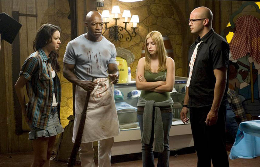 “Mis Apetitosos Vecinos”, es una comedia de horror dirigida por John Kalangis y filmada completamente en Canadá.