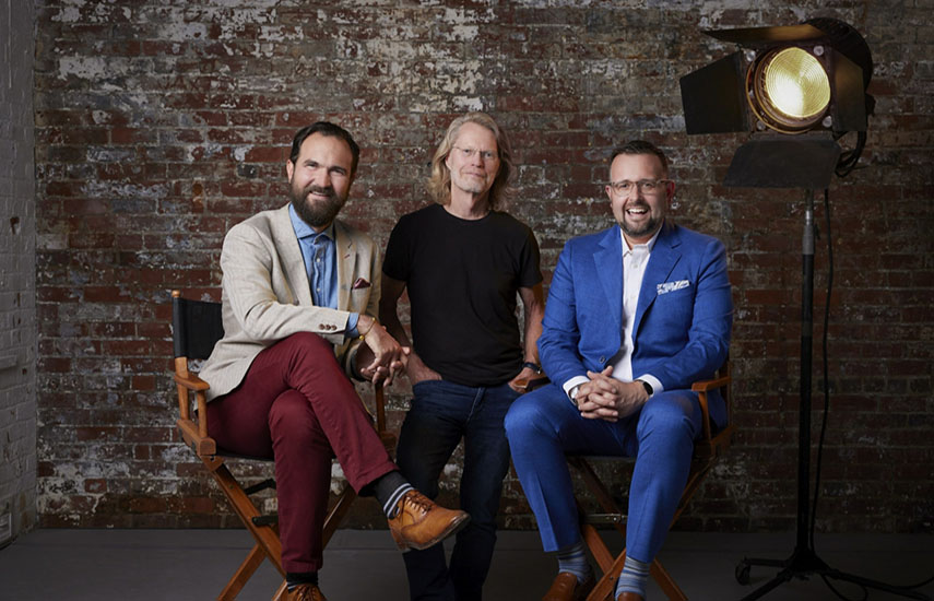 Steve Craft - CNW Group/Blue Ant Media Inc. Matthew Hornburg, Michael MacMillan y Mark Bishop.