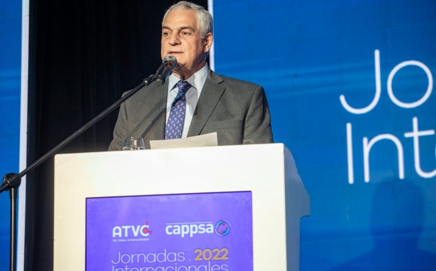 Walter Burzaco, presidente de ATVC: "Hoy, seguimos en un impasse producto de un decreto que ha paralizado las inversiones y sembrado incertidumbre. Los cambios intempestivos en las reglas de juego deben desandarse con una mirada puesta en el futuro. Futuro que no nos puede encontrar paralizados".