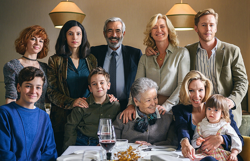 La temporada 21 de “Cuentame como pasó” en su estreno en España superó los 2,6 millones de espectadores.