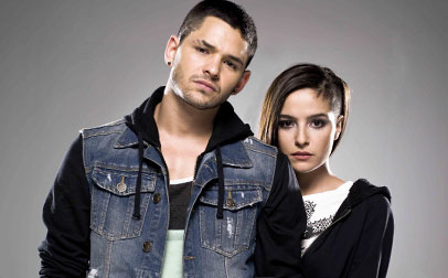 FOX Brenda Asnicar y el mexicano Ricardo Abarca componen la pareja central de la ficción.