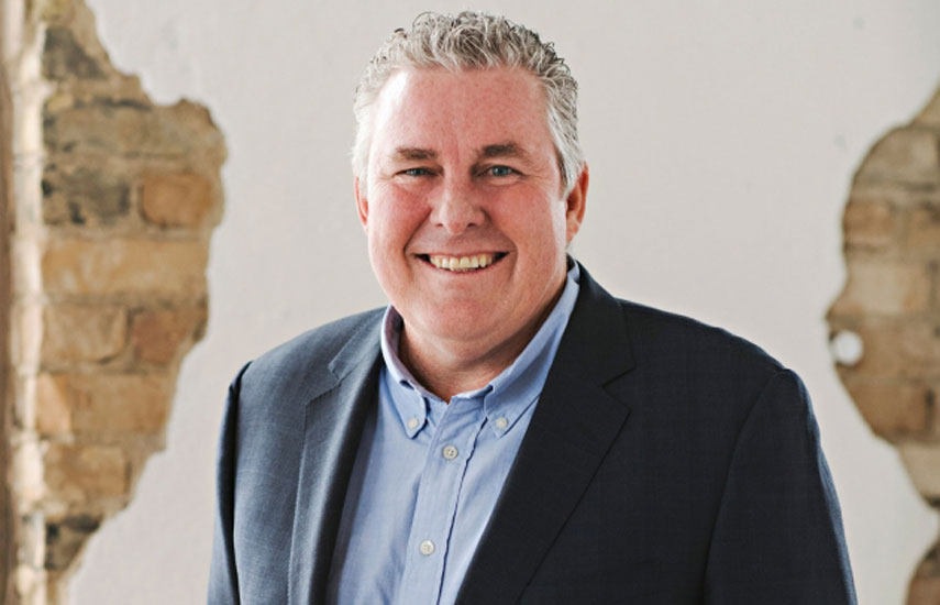 Bruce Anderson, CEO de Dejero: "Nuestra actual colaboración con Intelsat se ve enormemente potenciada por esta inversión, que valoramos como un respaldo de nuestras habilidades en innovación y entrega. Kayne trae a la mesa un nuevo conjunto de ideas y conexiones que también impulsarán un fuerte crecimiento".