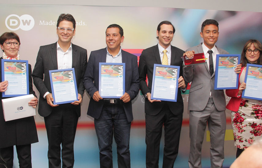 Los seis periodistas colombianos premiados y reconocidos por sus trabajos a favor del emprendedurismo social y sustentable.
