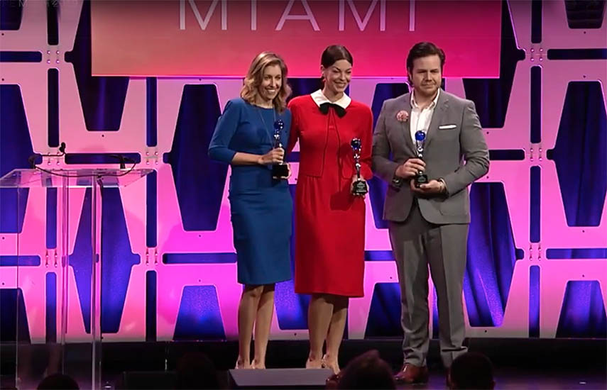 Denise Huth, Josh McDermitt y Pollyanna McIntosh reciben el Premio a la Demanda de TV Global 2018 por la serie de televisión más solicitada para "The Walking Dead".