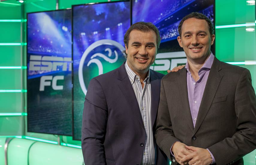 Guillermo Poggi y Fernando Carlos conductores de ESPN Fútbol Club.