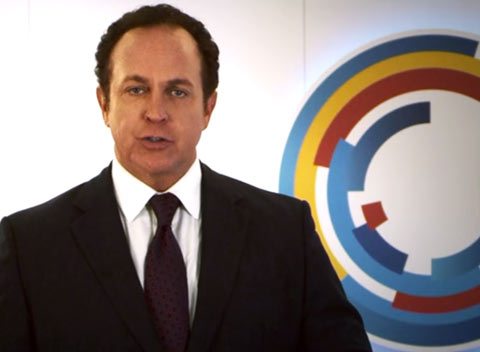 Hilton H. Howell, Jr., presidente y CEO de Gray.