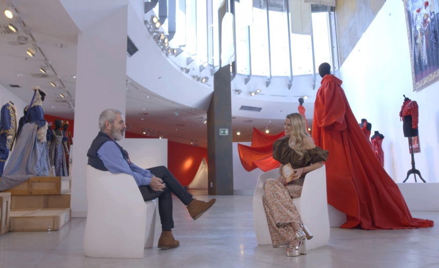 El diseñador de la aristocracia y realeza españolas, Lorenzo Caprile, será uno de los protagonistas de Lunes de moda.