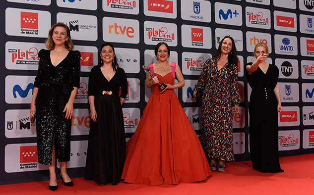 La coproducción hispano-chilena El agente topo, nominada al 93 Premio Oscar al Mejor Largometraje Documental, fue la ganadora en la categoría a Mejor Película Documental.
