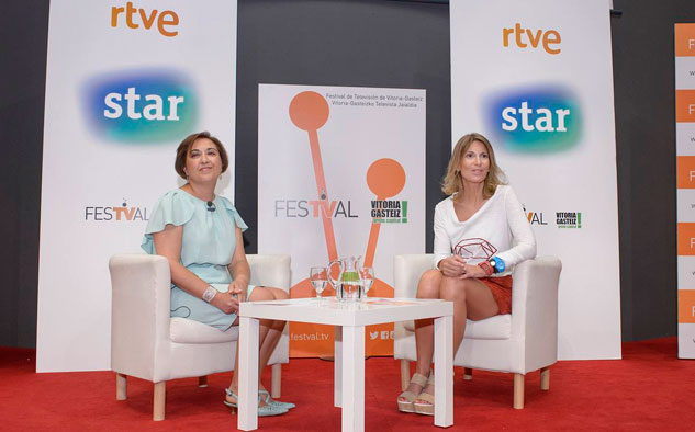 María Jesús Pérez, subdirectora de Ventas Internacionales, y María José Bultó, directora de Estrategia e Imagen de TVE, en el evento de presentación del nuevo canal.