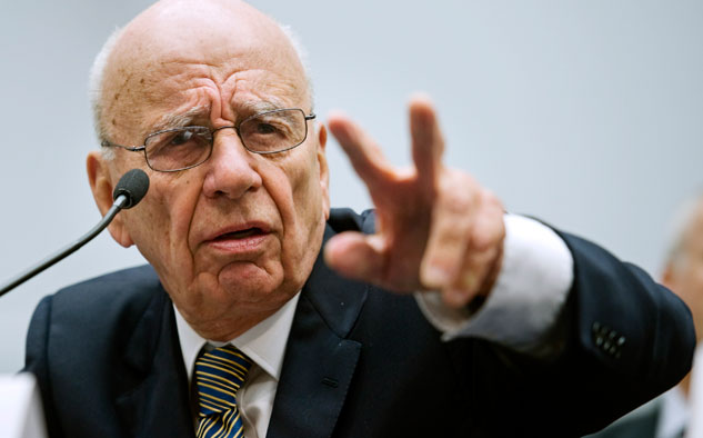 Rupert Murdoch se desprende de sus activos en un país que considera hostil para la inversión extranjera.