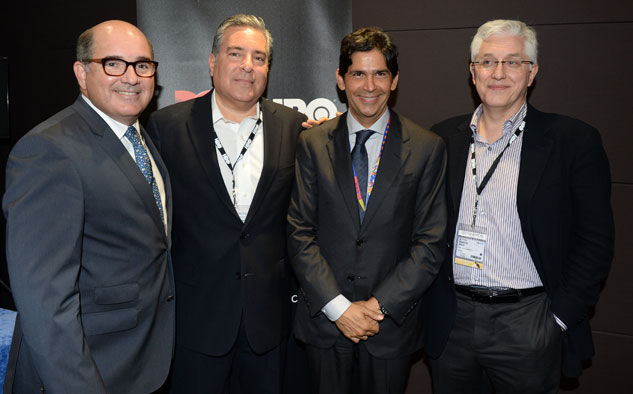 Emilio Rubio, CEO, HBO Latin America; Luis Peraza, presidente de HBO Netwoks; Marcos Santana, presidente de Telemundo Internacional, y Roberto Ríos, CVP, Original Productions de HBO Latin America, tras el anuncio de esta mañana en Cannes.