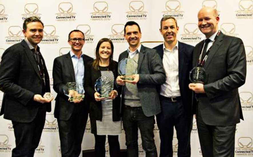 Videonet Equipo de Sky Media, ganador de los Premios Videonet TV Conectada