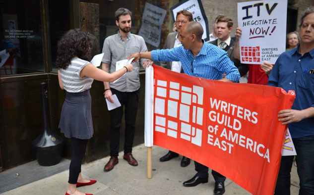 Mayo de 2014. El Writers Guild of American (WGA) East y una manifestación en la misma dirección del comunicado.