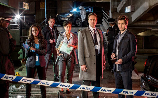 Suspects Protagonizada por Fay Ripley, Damien Molony y Clare-Hope Ashitey